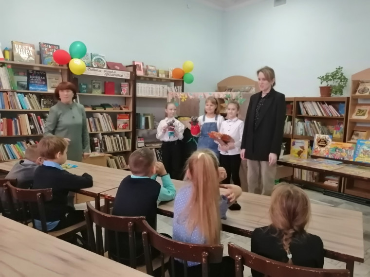 Мы посетили БИБЛИОТЕКУ!....